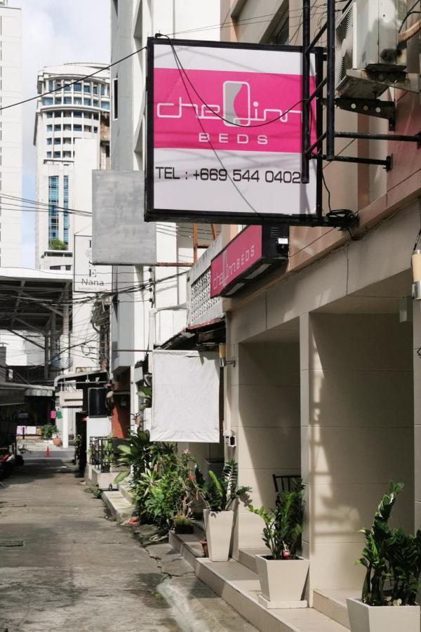 Cheqinn Bed Sukhumvit 4 Nana Plaza Bangkok Luaran gambar